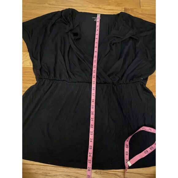 Lane Bryant Women's Basic Black short sleeve V-Neck Wrap Top Size 18/20 - Picture 6 of 8